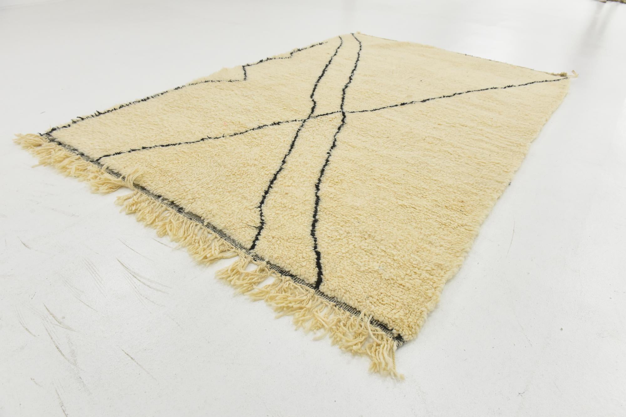 5' 4 x 8' 2 Hand Knotted Moroccan Wool Rug
