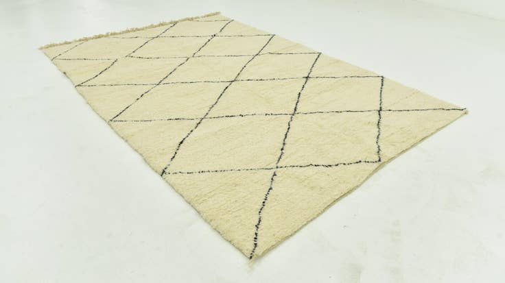 Detail image of 7' x 10' 1 Hand Knotted Moroccan Wool Rug