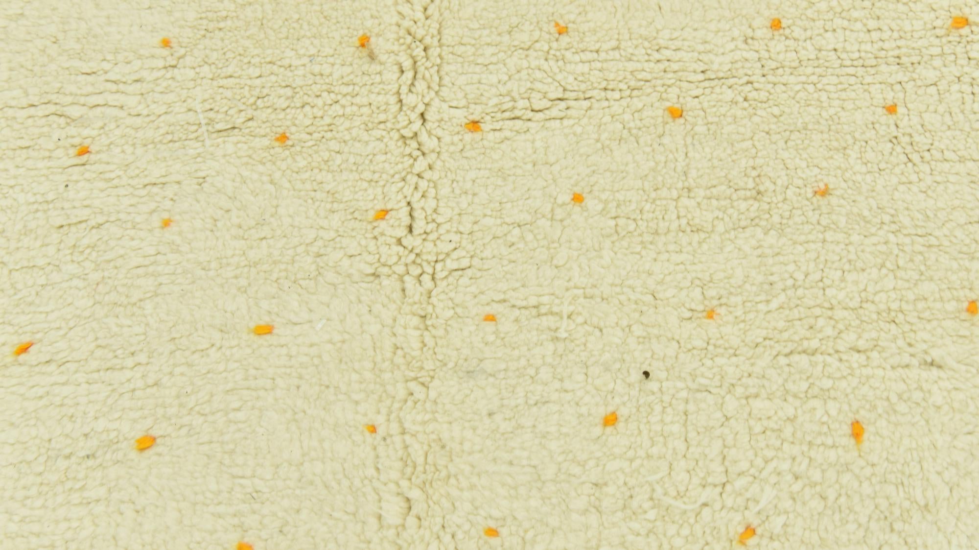 5' 2 x 8' Hand Knotted Moroccan Wool Rug