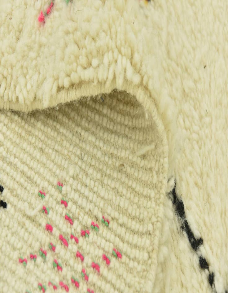 Detail image of 5' 6 x 7' 6  Hand Knotted Moroccan Wool Rug