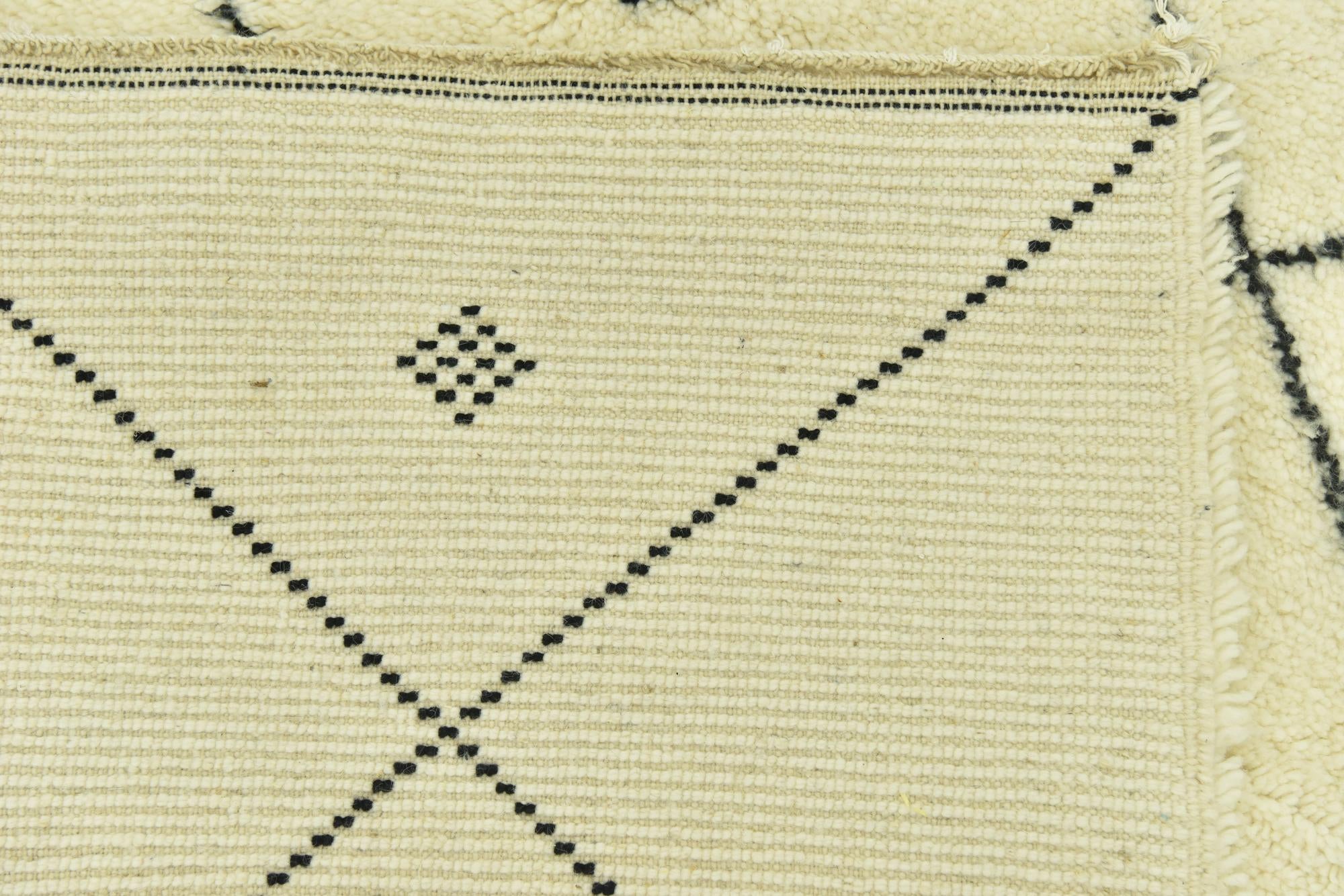 4' 10 x 8' 3 Hand Knotted Moroccan Wool Rug