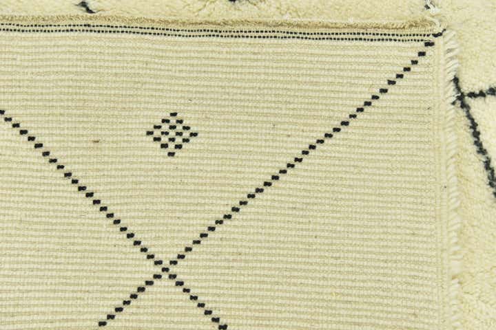 4' 10 x 8' 3 Hand Knotted Moroccan Wool Rug