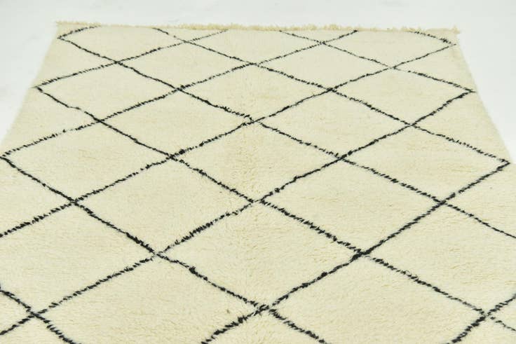 Detail image of 5' 4 x 8' 5 Hand Knotted Moroccan Wool Rug