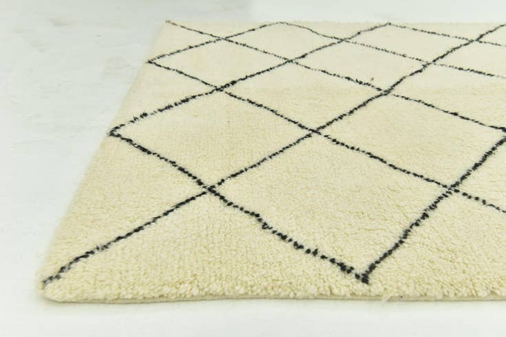 Detail image of 5' 4 x 8' 5 Hand Knotted Moroccan Wool Rug