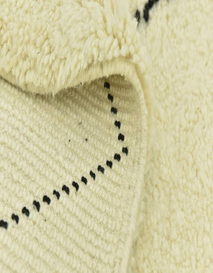 Detail image of 5' 4 x 8' 5  Hand Knotted Moroccan Wool Rug