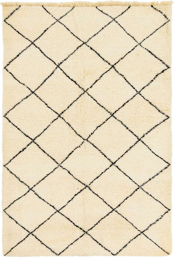 5' 4 x 8' 5 Hand Knotted Moroccan Wool Rug