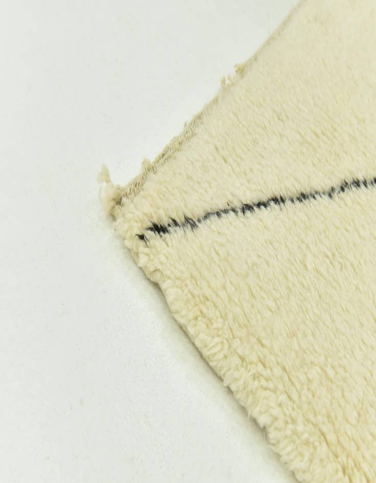 Detail image of 5' 8 x 8'  Hand Knotted Moroccan Wool Rug