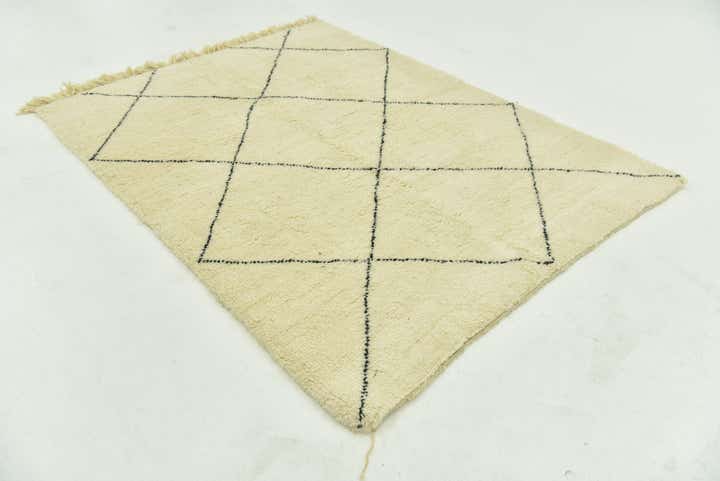 5' 10 x 7' 8 Hand Knotted Moroccan Wool Rug