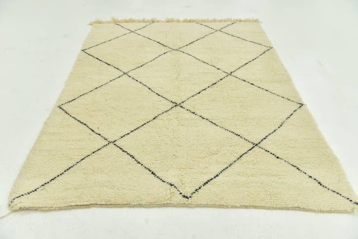 Detail image of 5' 10 x 7' 8 Hand Knotted Moroccan Wool Rug
