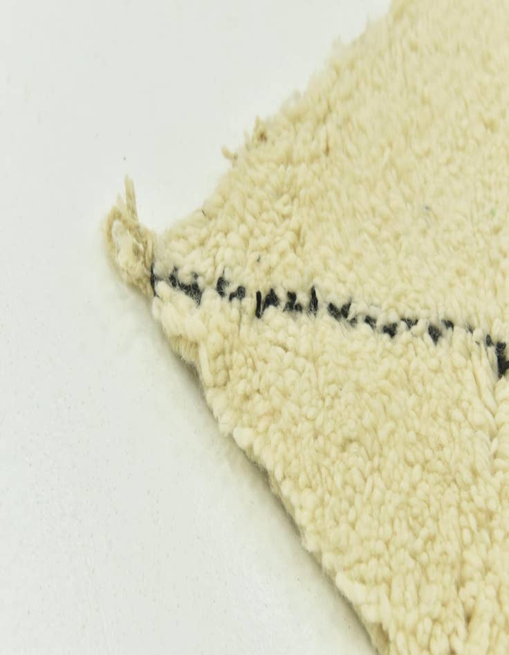 Detail image of 6' 6 x 9' 5  Hand Knotted Moroccan Wool Rug