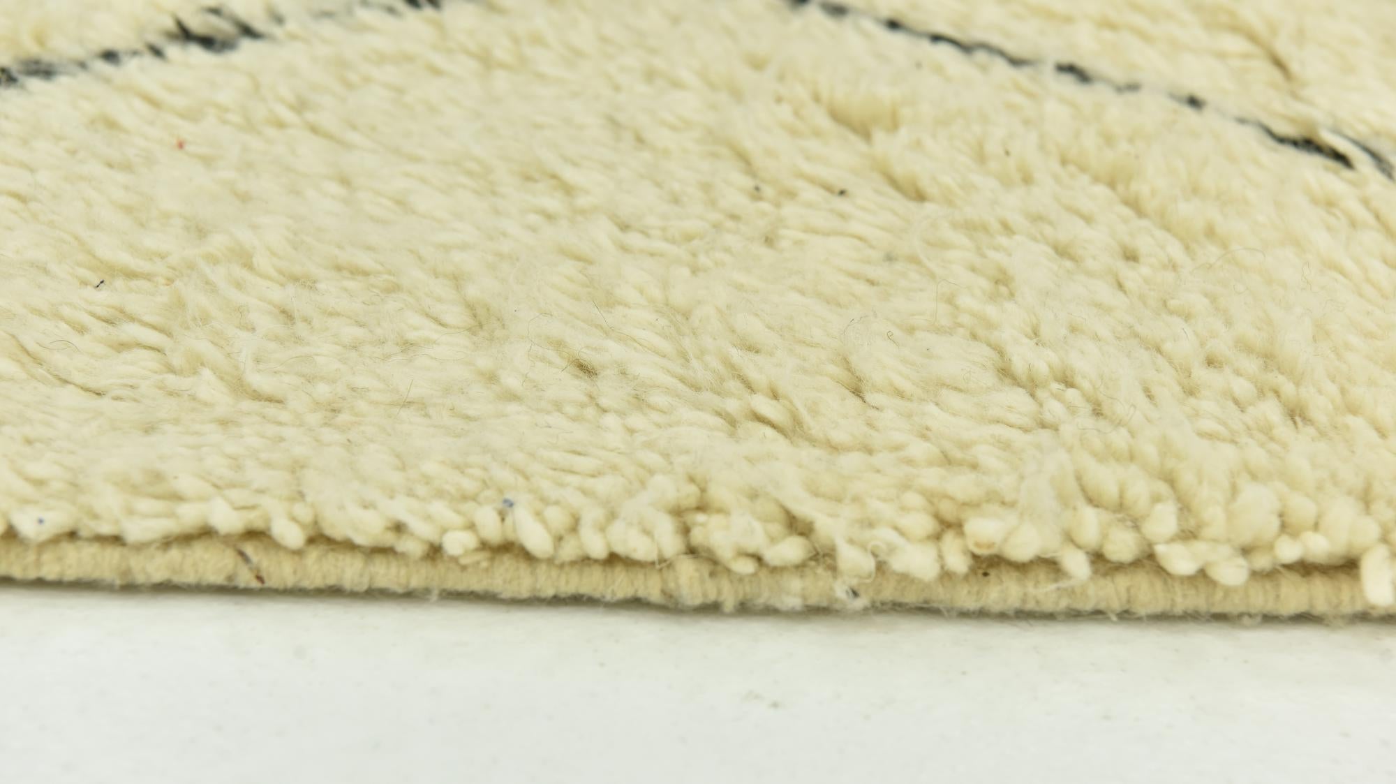 5' x 8' 3 Hand Knotted Moroccan Wool Rug