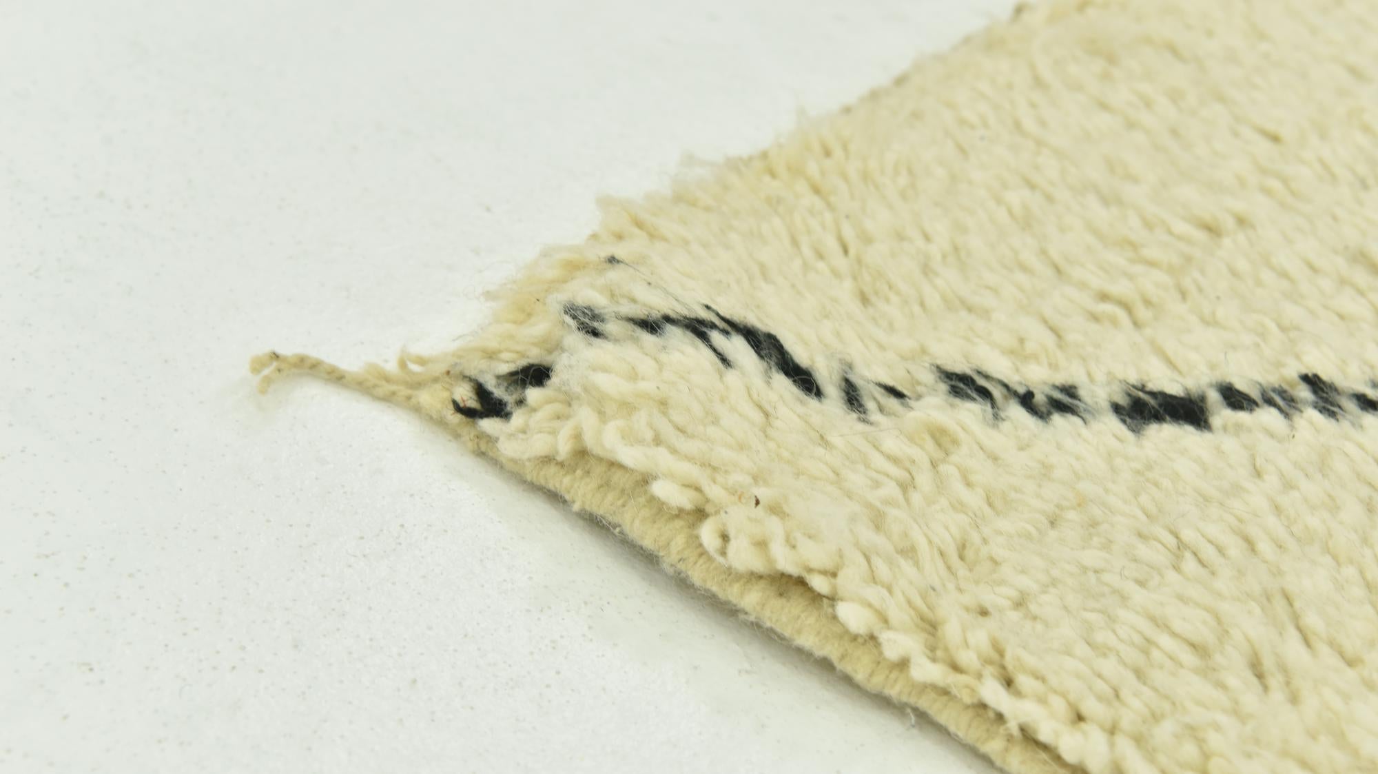 5' x 8' 3 Hand Knotted Moroccan Wool Rug