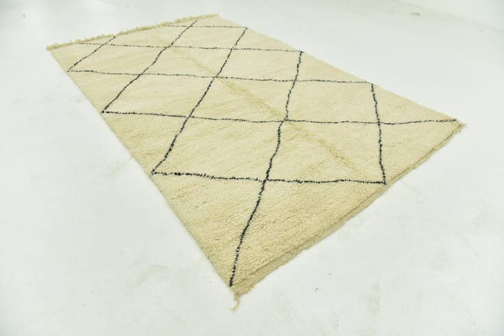 Detail image of 6' 5 x 10' 2 Hand Knotted Moroccan Wool Rug