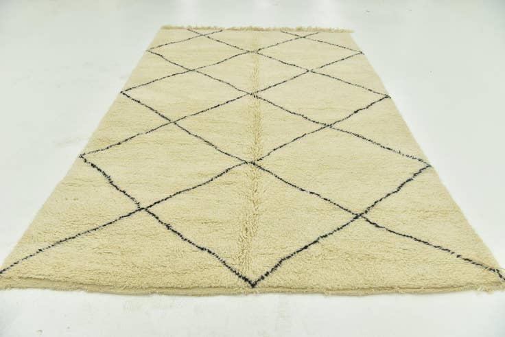 Detail image of 6' 5 x 10' 2 Hand Knotted Moroccan Wool Rug