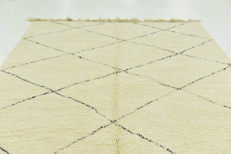 Detail image of 6' 10 x 10' 6 Hand Knotted Moroccan Wool Rug