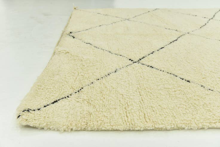 Detail image of 6' 10 x 10' 6 Hand Knotted Moroccan Wool Rug