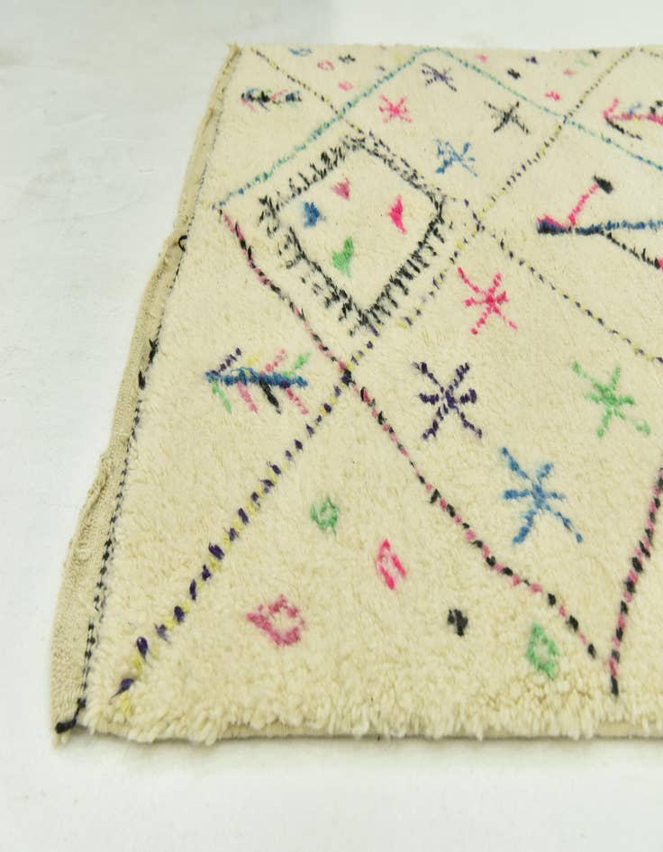 Detail image of 5' x 8'  Hand Knotted Moroccan Wool Rug