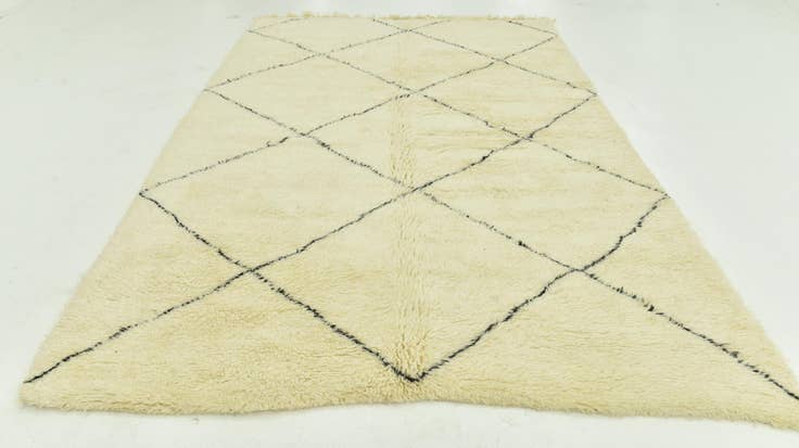 Detail image of 6' 10 x 10' 6 Hand Knotted Moroccan Wool Rug