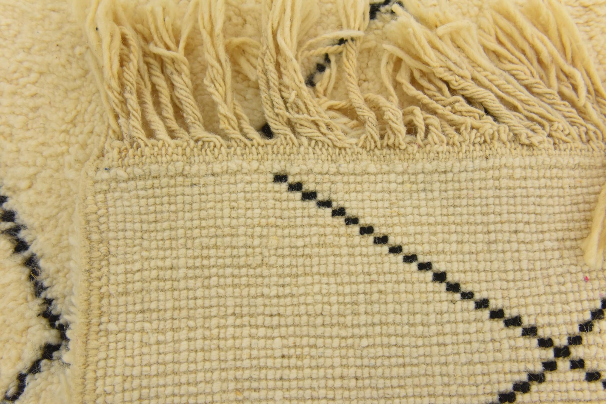 5' 11 x 7' 7 Hand Knotted Moroccan Wool Rug