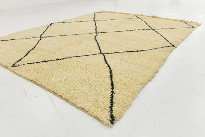 7' 1 x 9' 2 Hand Knotted Moroccan Wool Rug