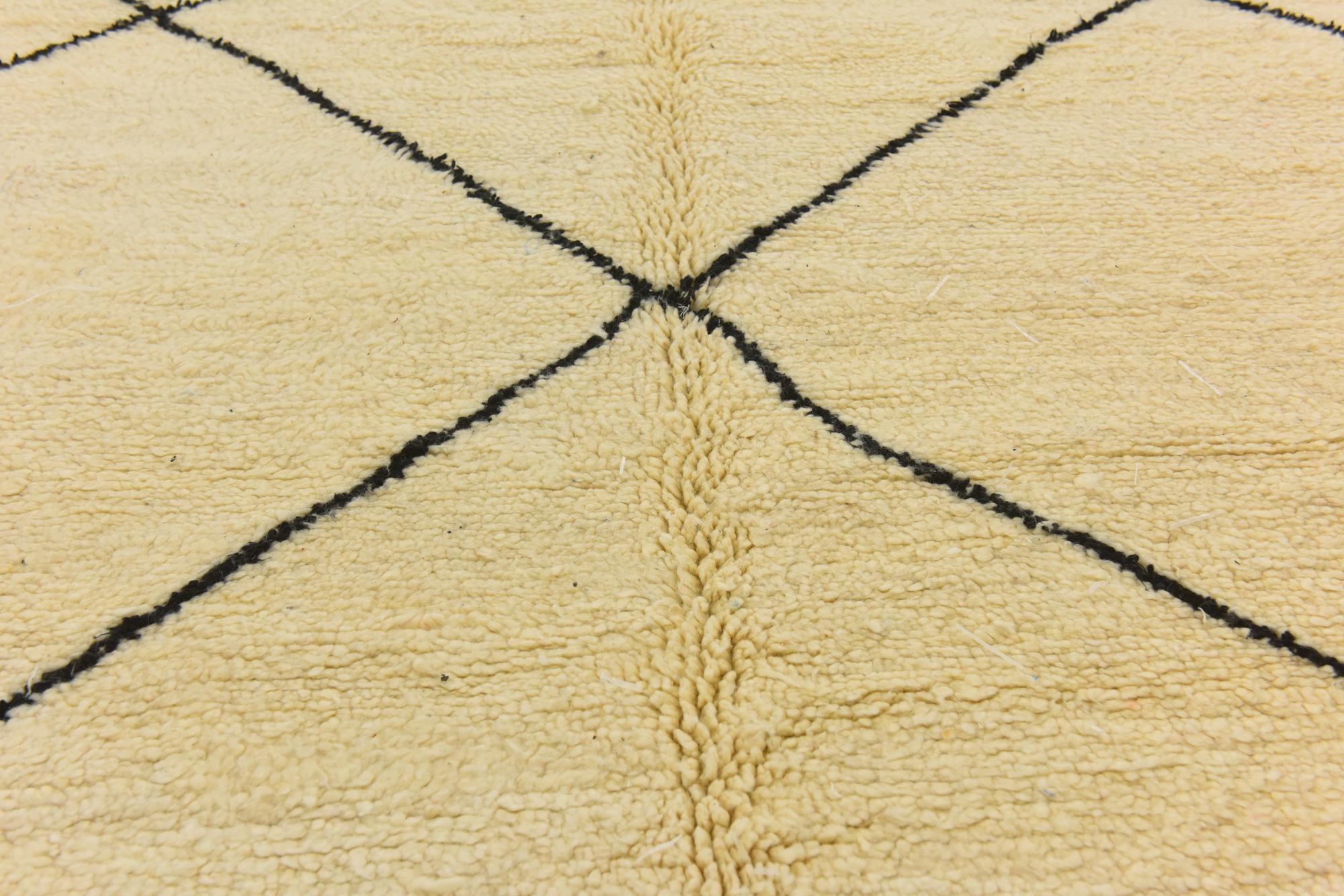 7' 1 x 9' 2 Hand Knotted Moroccan Wool Rug
