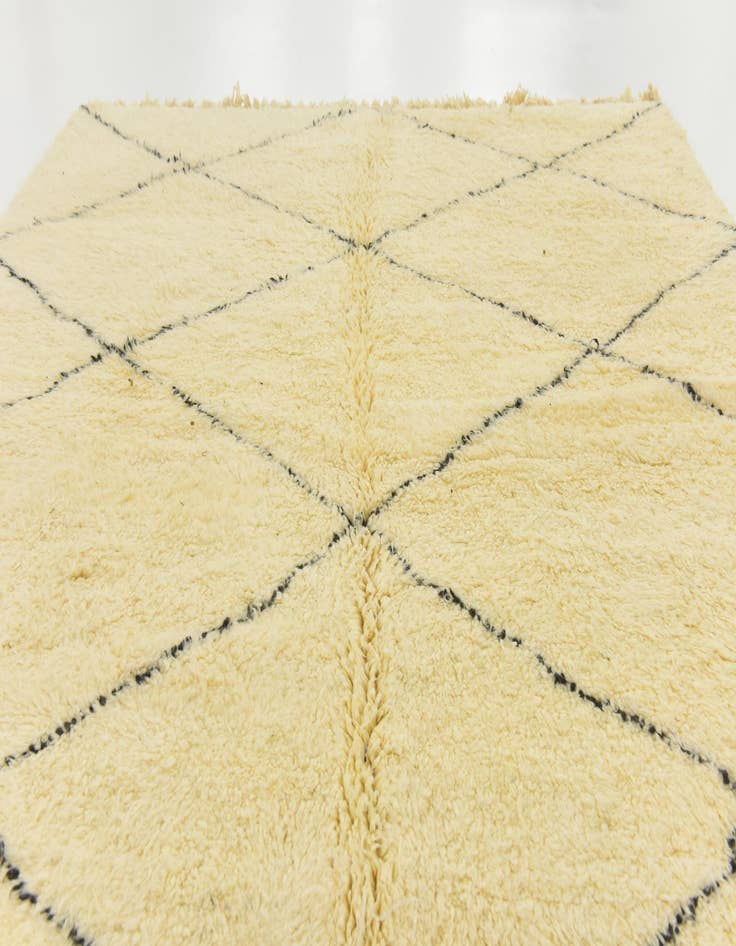 Detail image of 7' 1 x 9' 9  Hand Knotted Moroccan Wool Rug