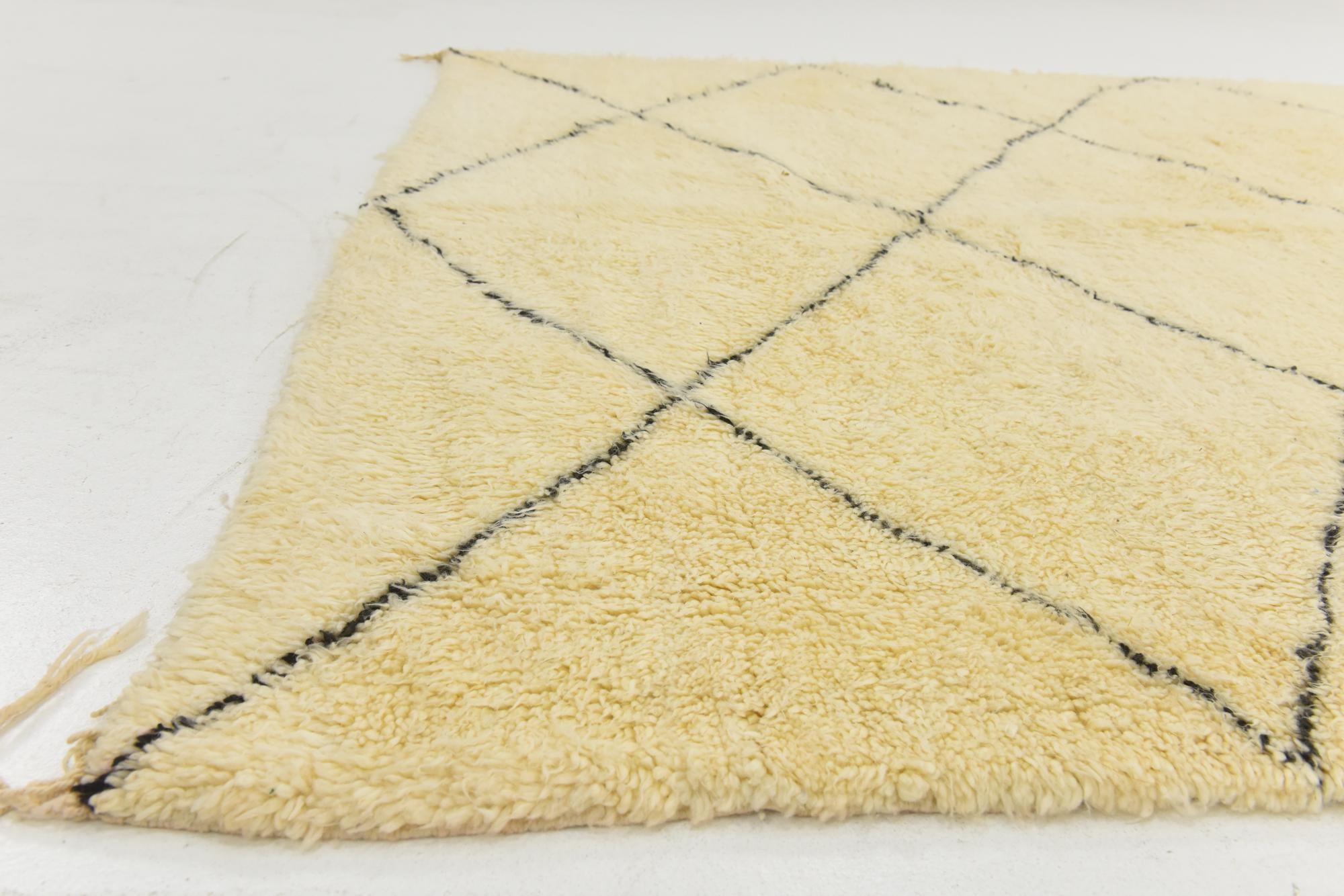 7' 1 x 9' 9 Hand Knotted Moroccan Wool Rug