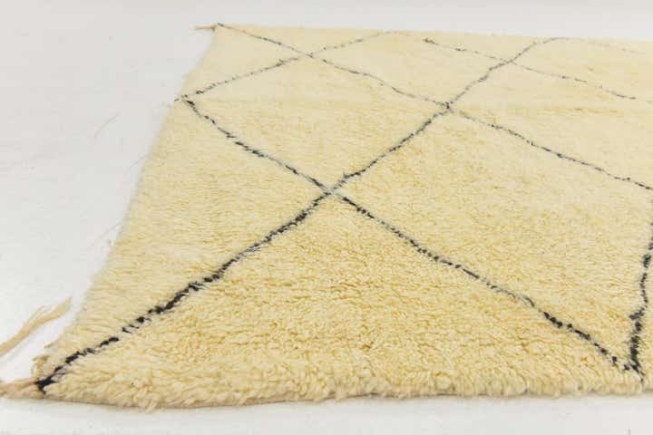 7' 1 x 9' 9 Hand Knotted Moroccan Wool Rug