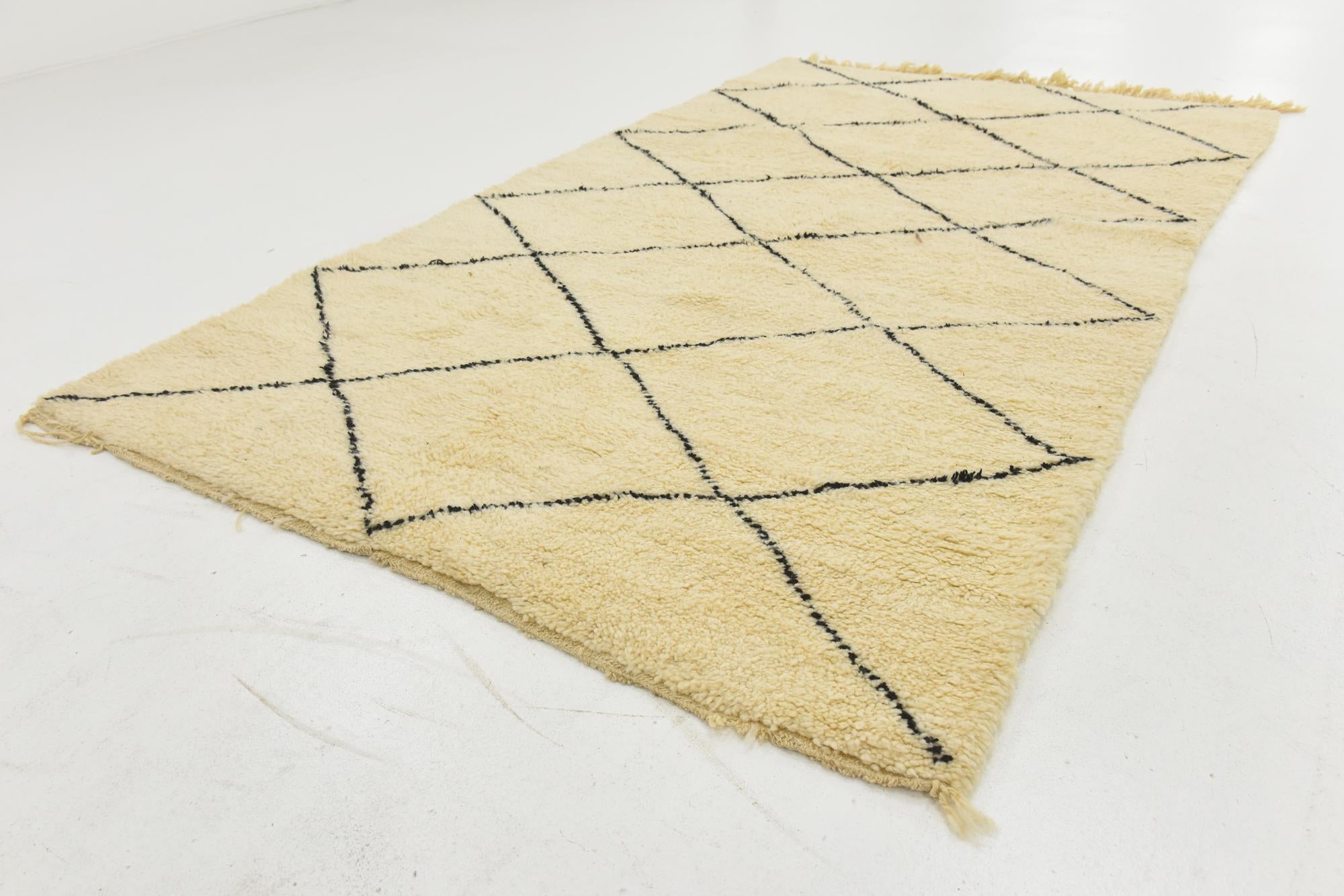 5' 2 x 8' 6 Hand Knotted Moroccan Wool Rug