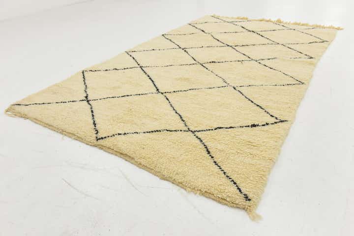 5' 2 x 8' 6 Hand Knotted Moroccan Wool Rug