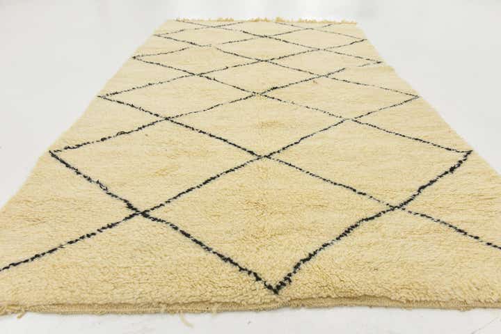 5' 2 x 8' 6 Hand Knotted Moroccan Wool Rug