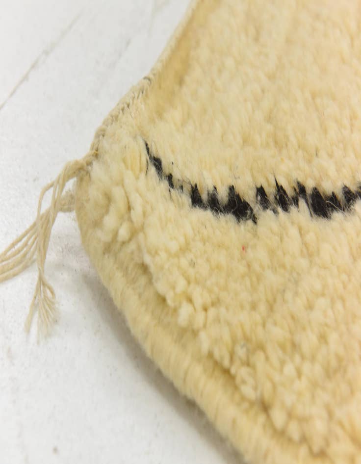 Detail image of 5' x 8' 5  Hand Knotted Moroccan Wool Rug