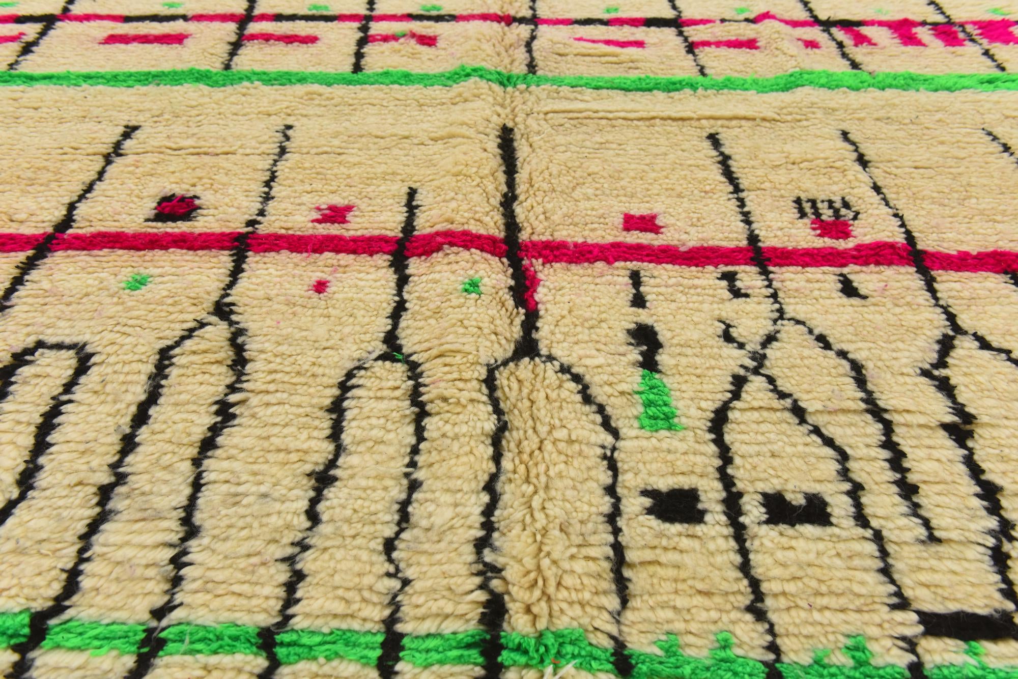6' 6 x 9' 7 Hand Knotted Moroccan Wool Rug