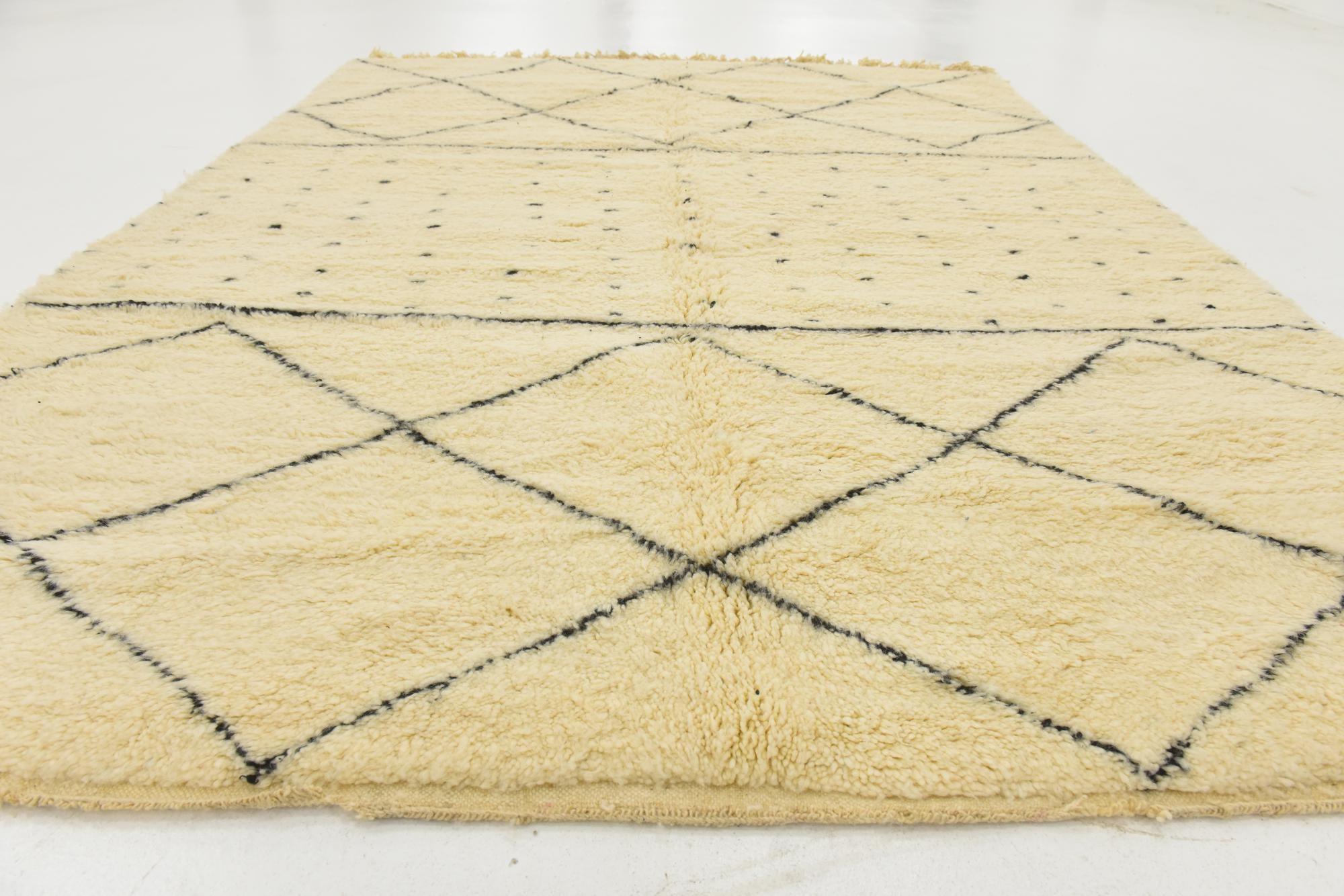 6' 11 x 9' 4 Hand Knotted Moroccan Wool Rug
