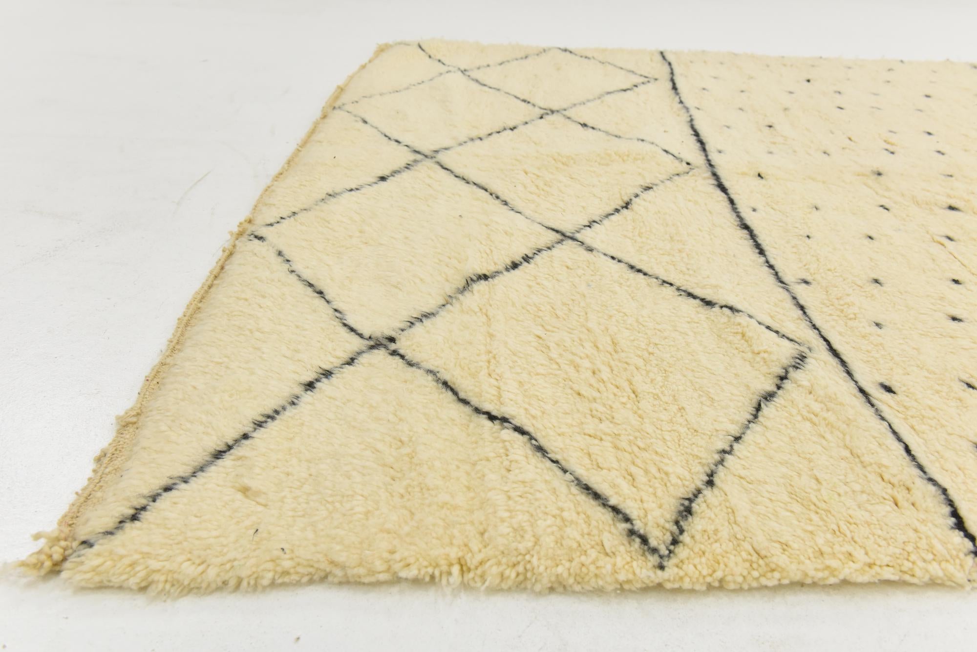 6' 11 x 9' 4 Hand Knotted Moroccan Wool Rug