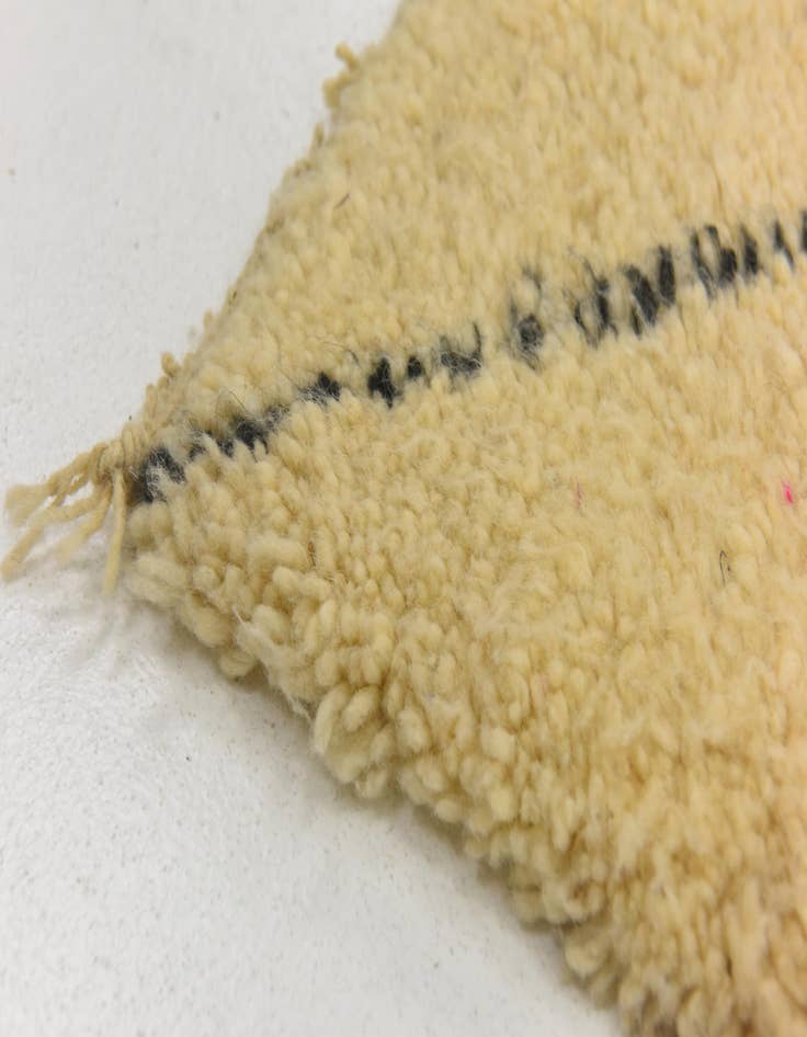 Detail image of 8' 2 x 11' 3  Hand Knotted Moroccan Wool Rug