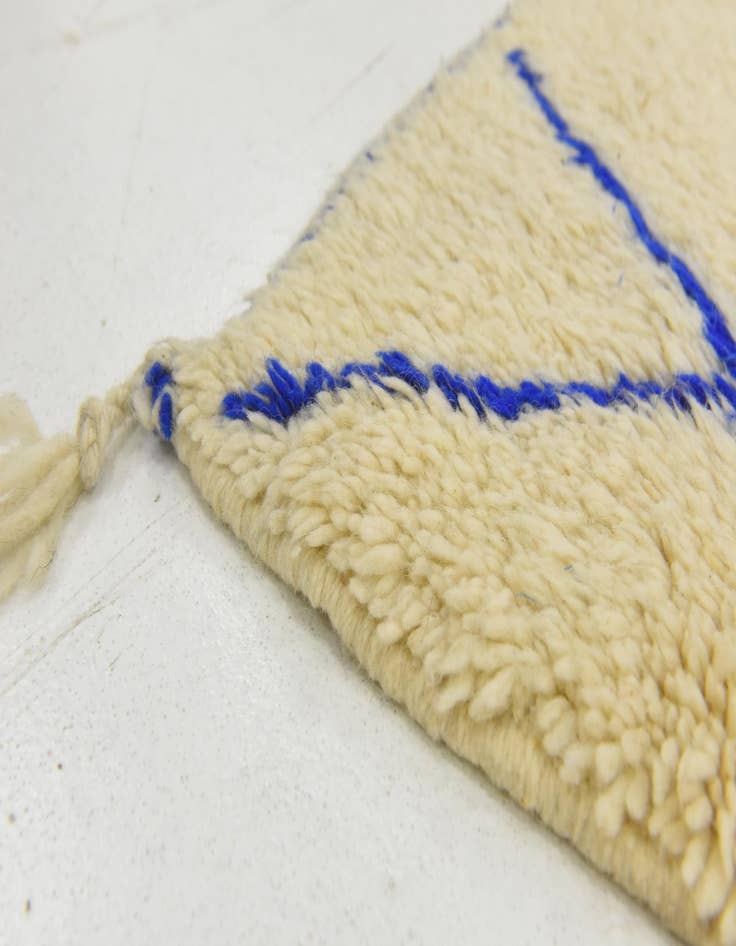 Detail image of 5' 5 x 7' 3  Hand Knotted Moroccan Wool Rug