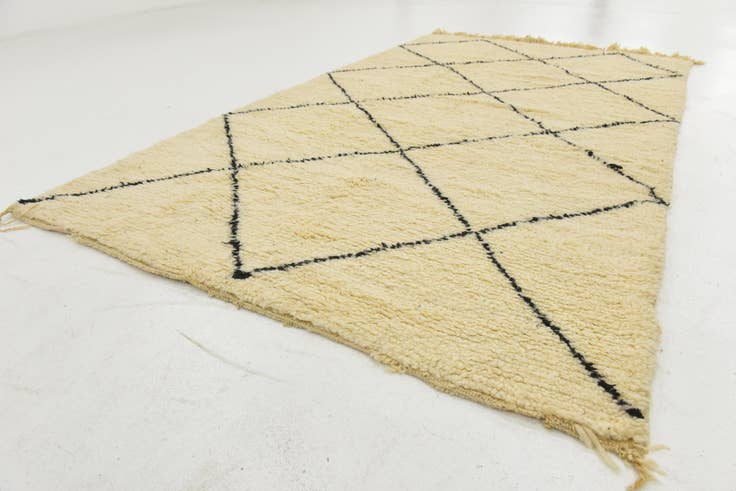 Detail image of 4' 10 x 8' 5 Hand Knotted Moroccan Wool Rug