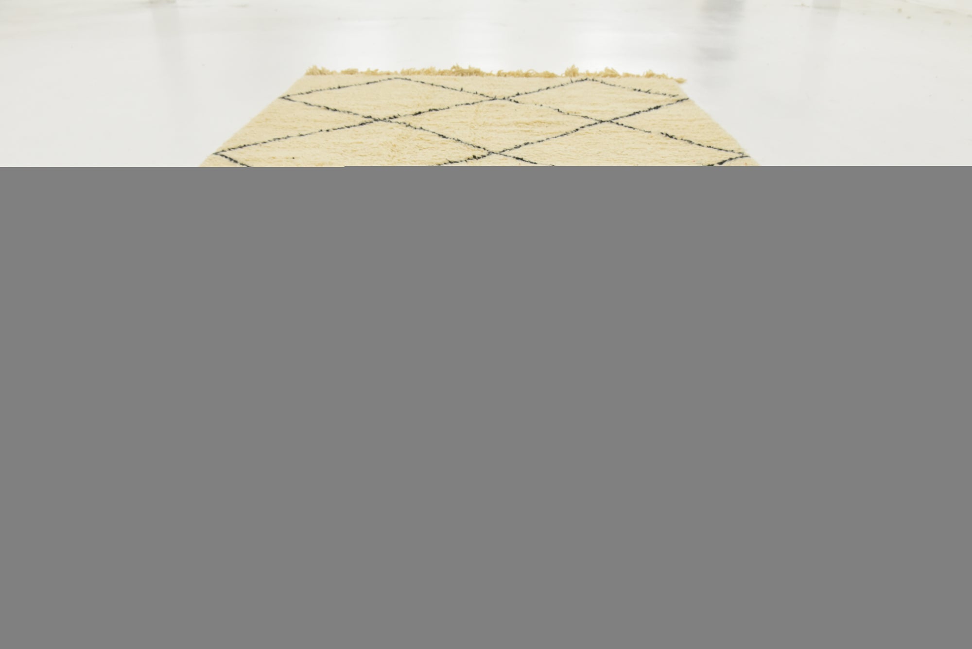 4' 10 x 8' 5 Hand Knotted Moroccan Wool Rug