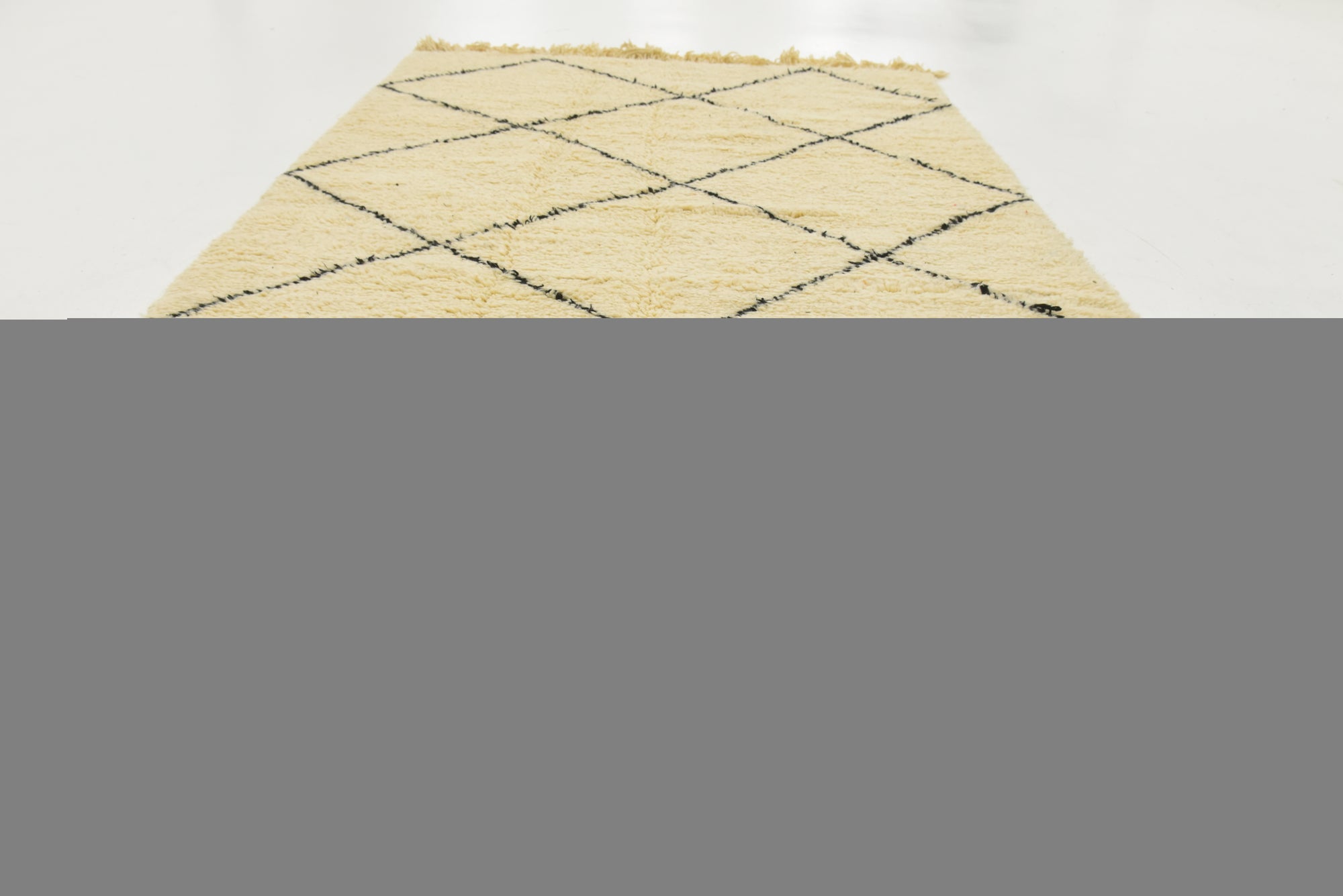 4' 10 x 8' 5 Hand Knotted Moroccan Wool Rug