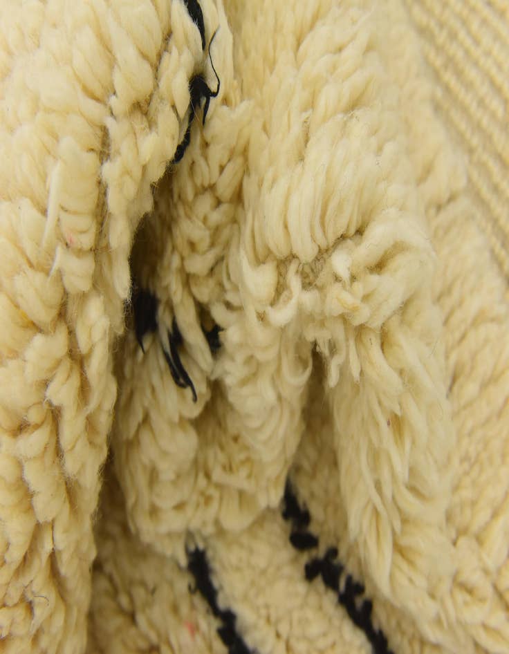 Detail image of 6' 11 x 9' 5  Hand Knotted Moroccan Wool Rug