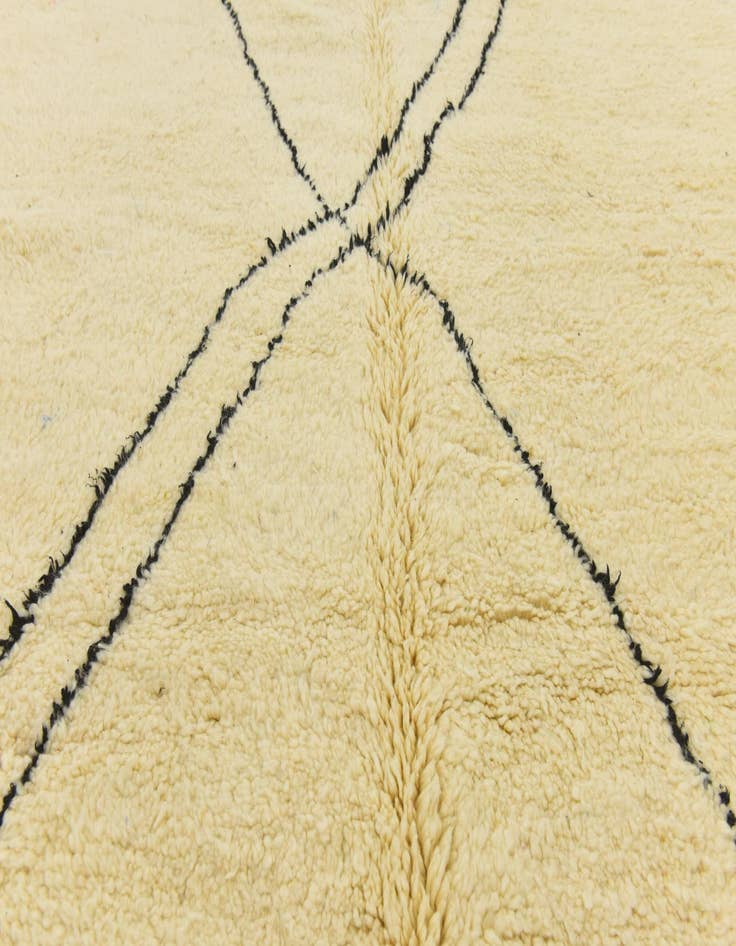 Detail image of 6' 11 x 9' 5  Hand Knotted Moroccan Wool Rug