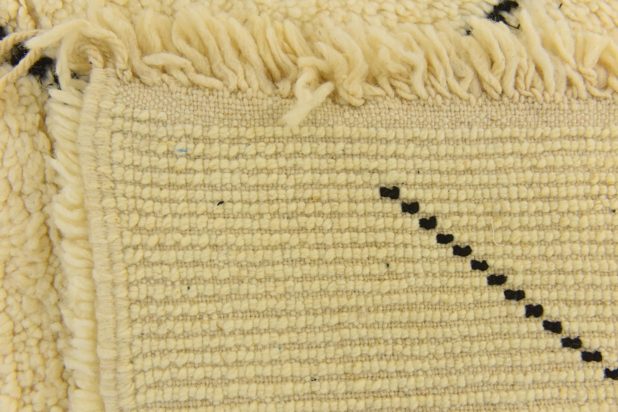 6' 10 x 10' 4 Hand Knotted Moroccan Wool Rug
