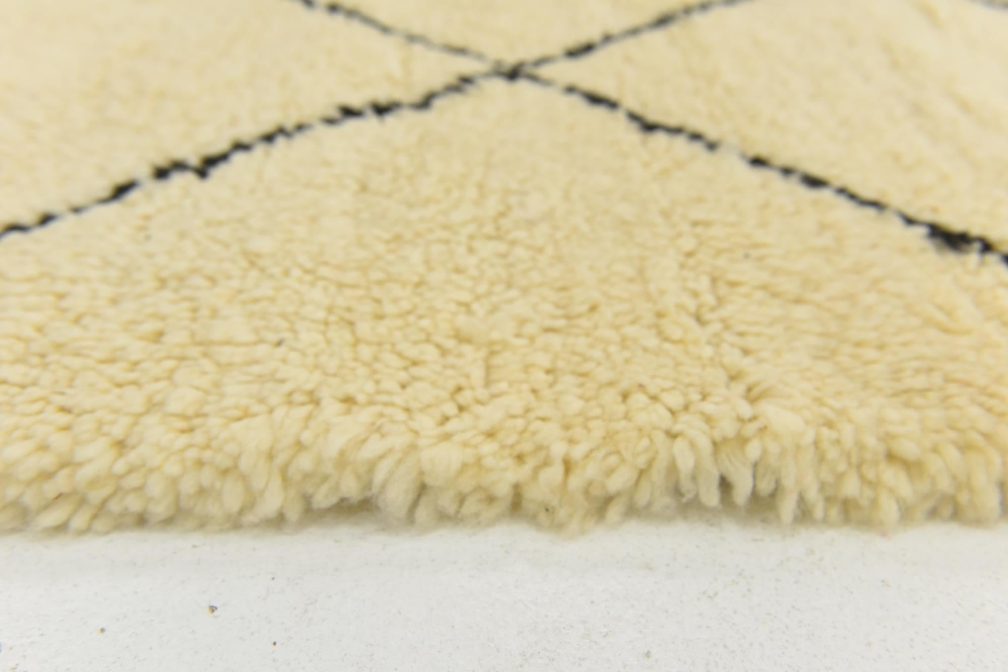 6' 10 x 10' 4 Hand Knotted Moroccan Wool Rug