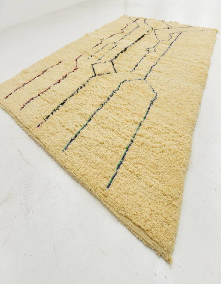 Detail image of 6' 8 x 9' 7 Hand Knotted Moroccan Wool Rug