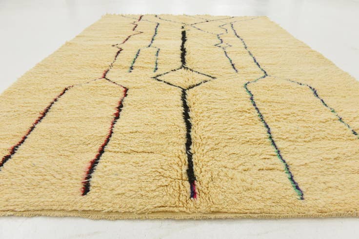 Detail image of 6' 8 x 9' 7 Hand Knotted Moroccan Wool Rug