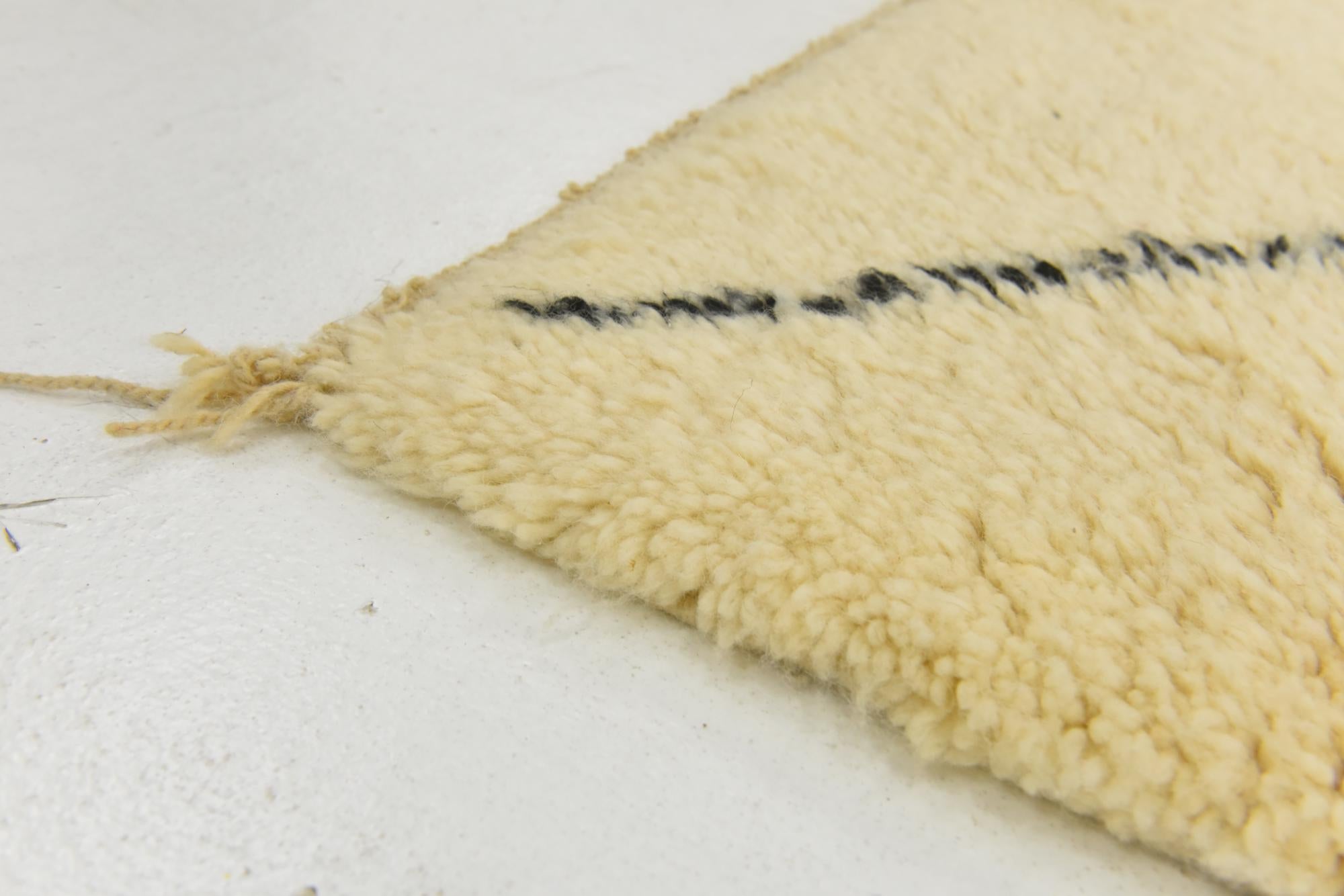 7' x 10' Hand Knotted Moroccan Wool Rug