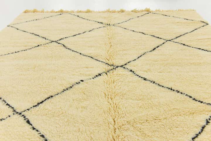 6' 5 x 9' 10 Hand Knotted Moroccan Wool Rug