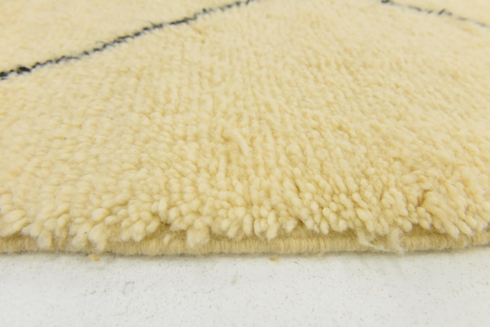 6' 10 x 10' Hand Knotted Moroccan Wool Rug