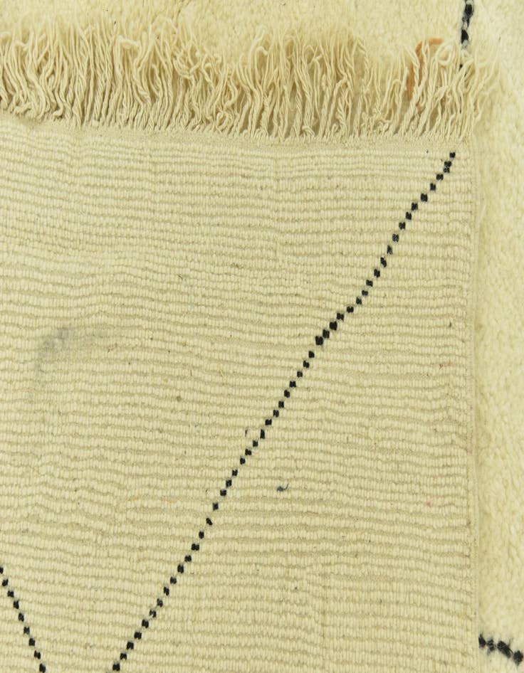 Detail image of 7' 2 x 9' 8  Hand Knotted Moroccan Wool Rug